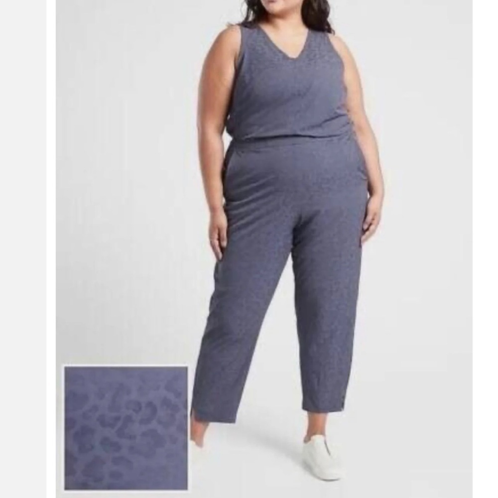 Athleta Women's Brooklyn Textured Jumpsuit ih Dusty Blue Leopard Print Size 22